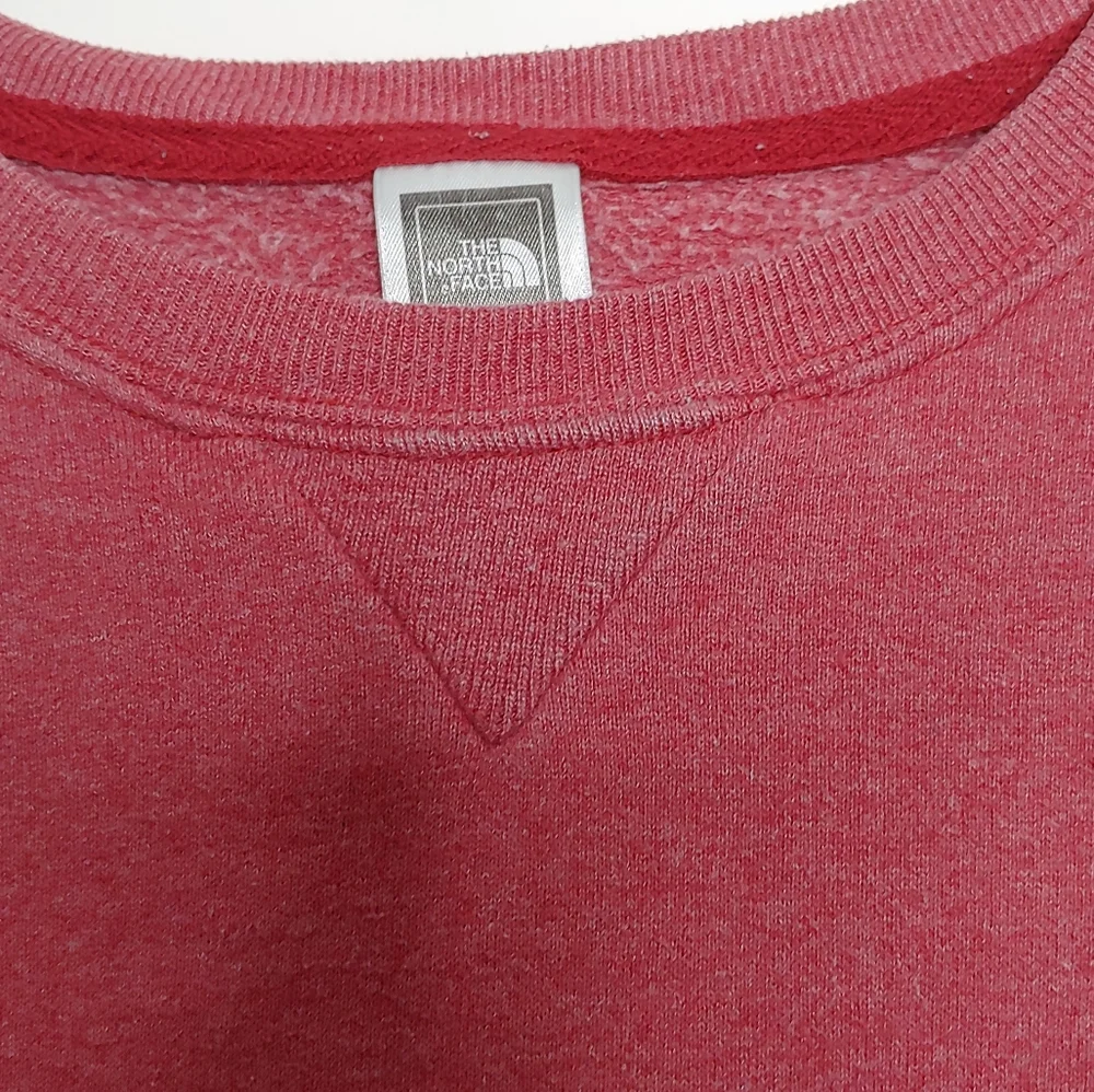 The North Face Men's Light Red Pullover Faded Crew Neck Sweatshirt Size Small